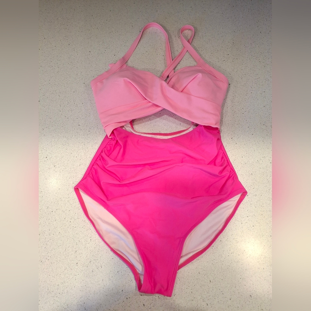 EoMENIE Pink Women's One Piece Swimsuit
